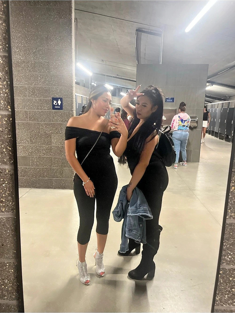 Black Cropped Leggings